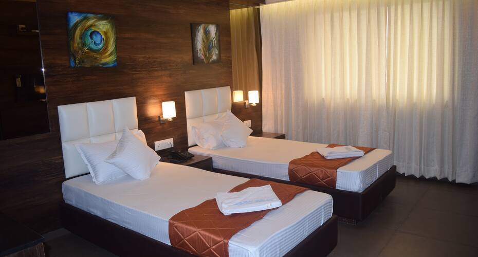 Hotel Radhey Inn, Amravati 5
